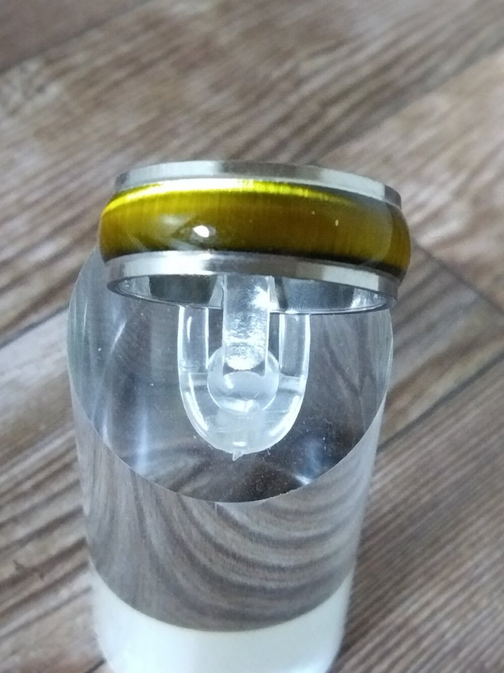 New Size  8, Yellow/Green Halo - 8 mm Silver Stainless Steel Band